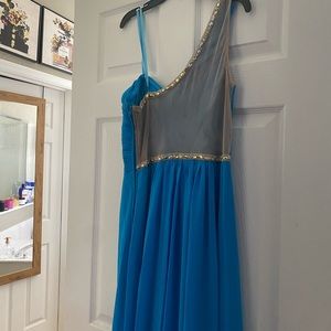 Gorgeous Blue Prom dress